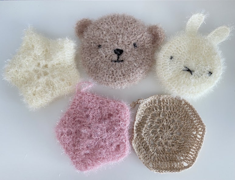 실타는곰 이미지