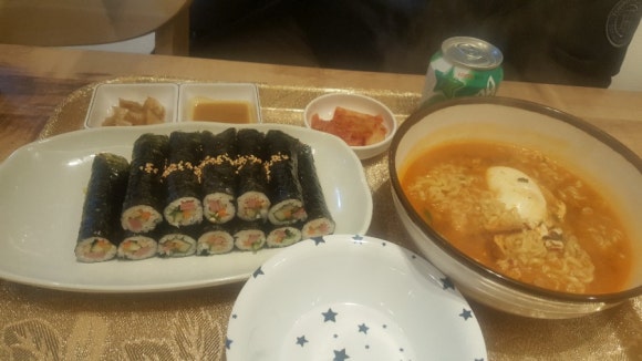 찡찡꼬마김밥 이미지