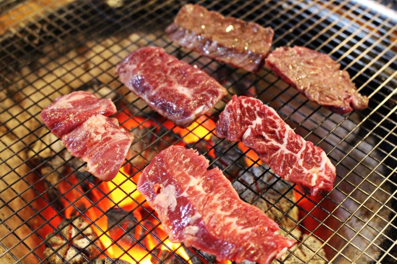 단골식육식당 이미지