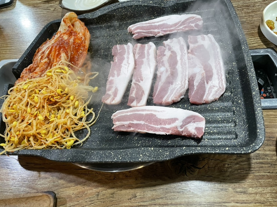 봄이네삼겹살목우촌 이미지