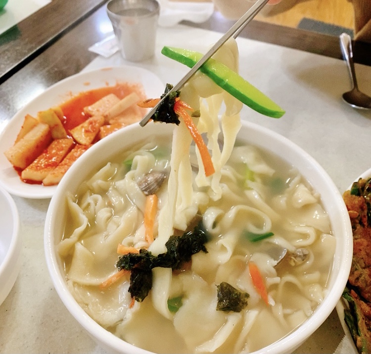 일월바지락 칼국수 이미지