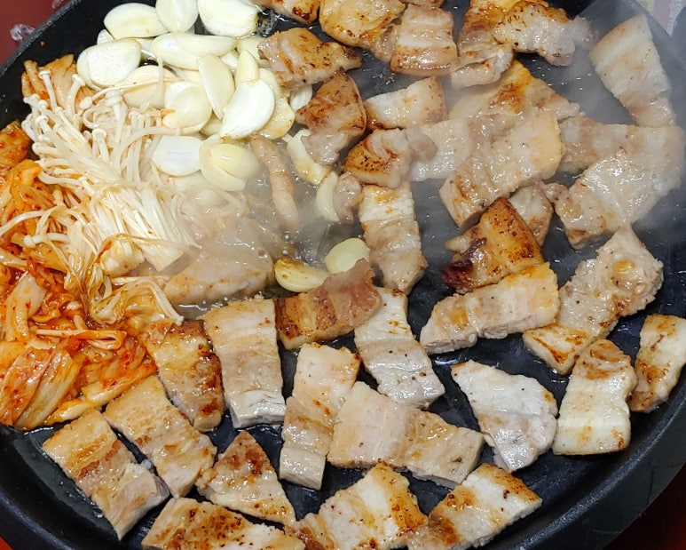 에브리데이 홀리데이 이미지
