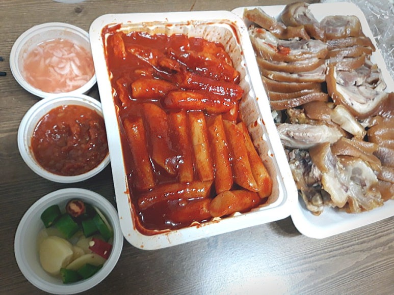 개성오향한방족발 이미지