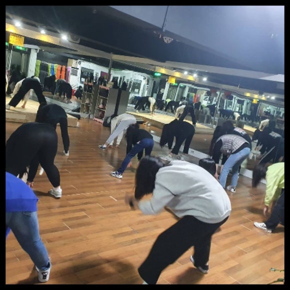 줌바K스튜디오 이미지