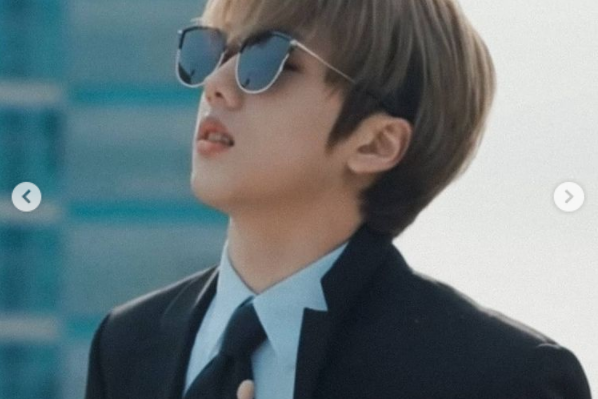 AU지성 이미지