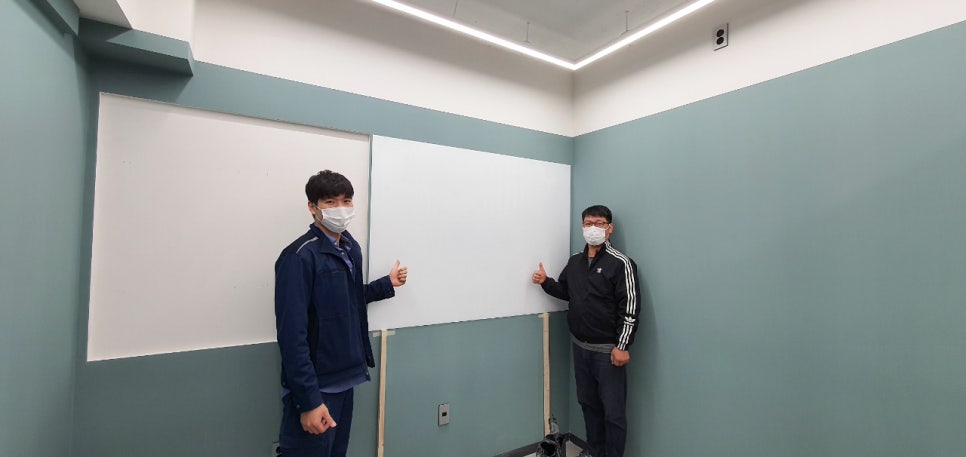 강동유리 이미지
