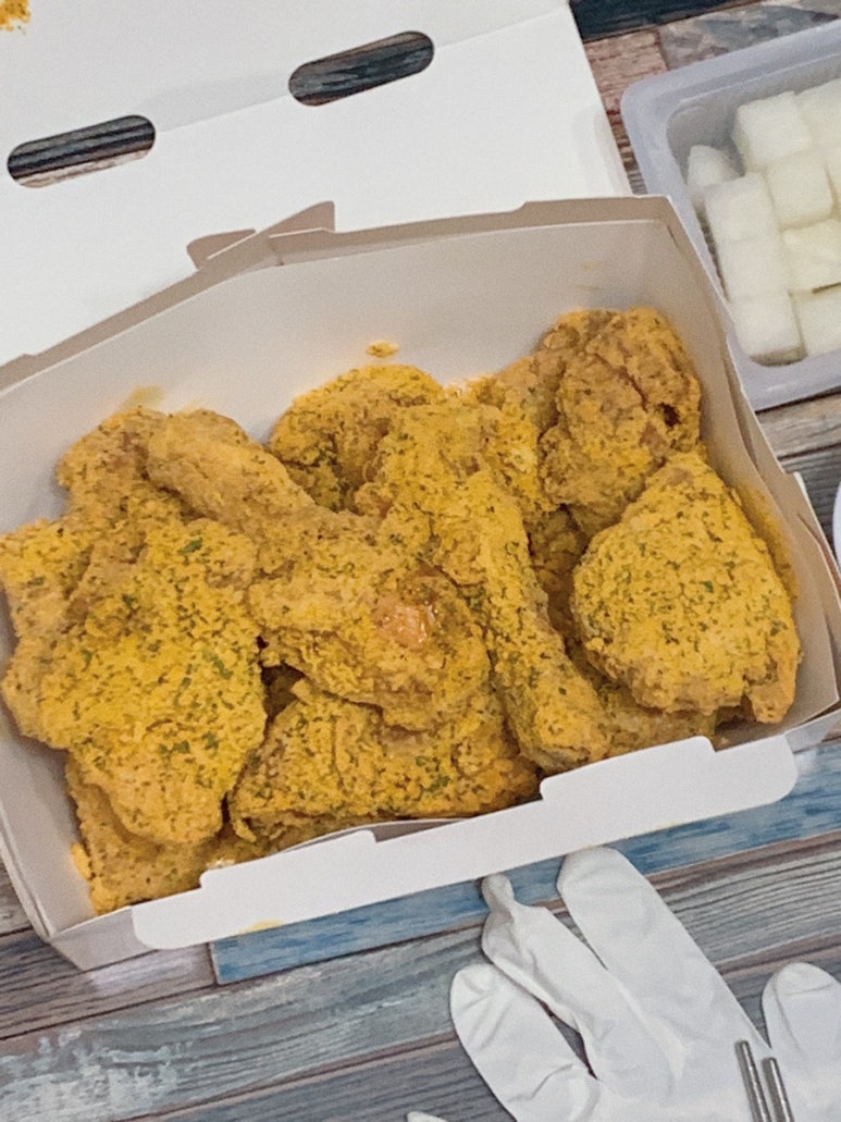 비에이치씨치킨외도점 이미지