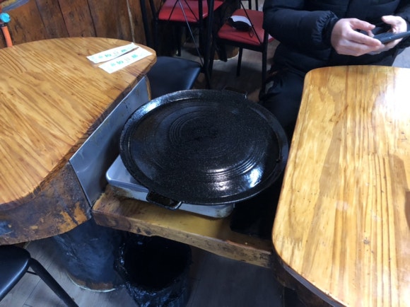 통나무돼지짱 이미지
