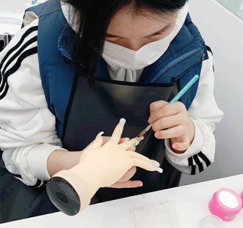 하프네일 이미지