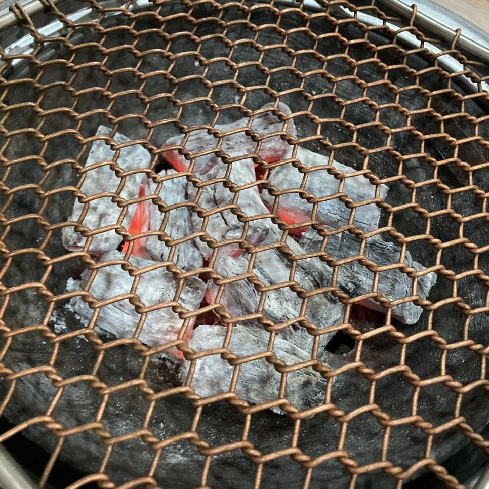 명품참숯화로구이 이미지