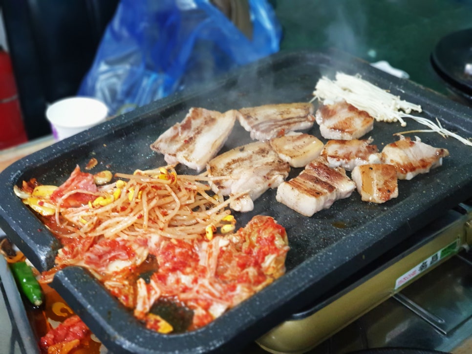 만리포똥돼지 이미지