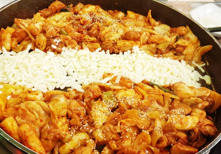 홍춘천매운치즈닭갈비 이미지