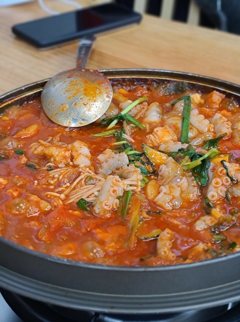 짱구네 낙지집 이미지