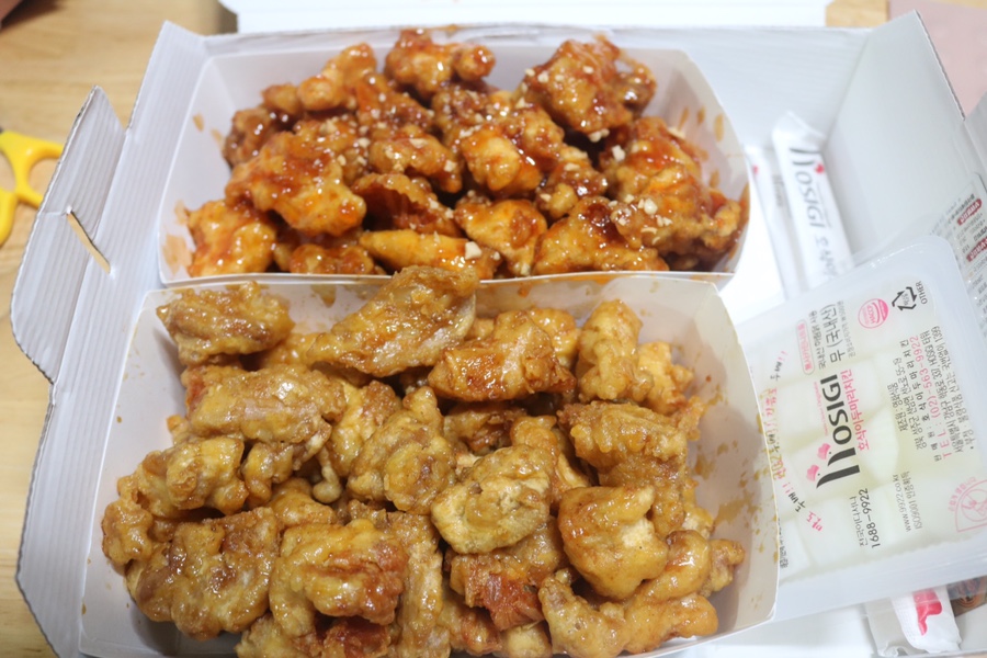 호식이두마리치킨대명 이미지