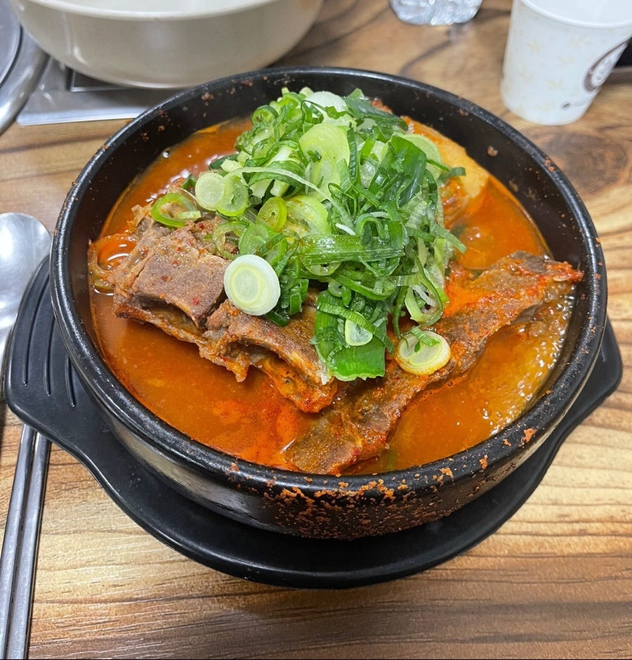 달봉아얼큰한뼈해장국 이미지
