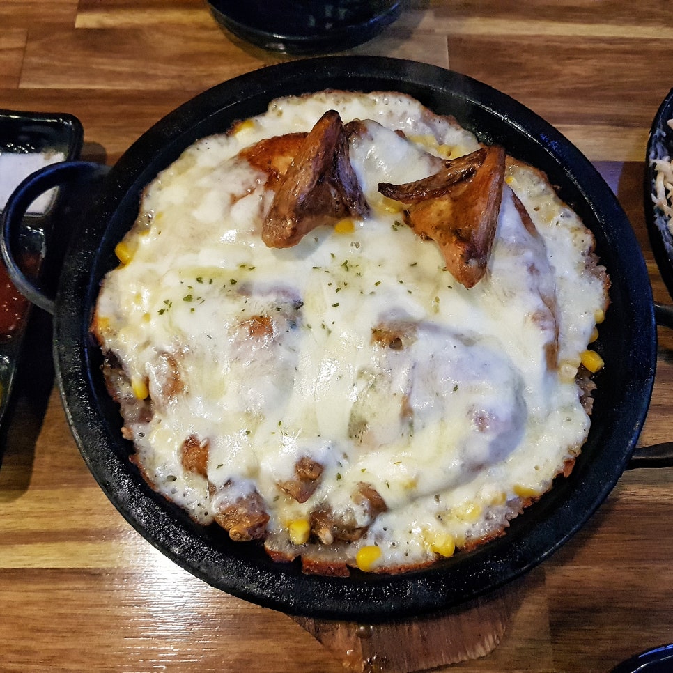 꼬꼬통닭식당 이미지