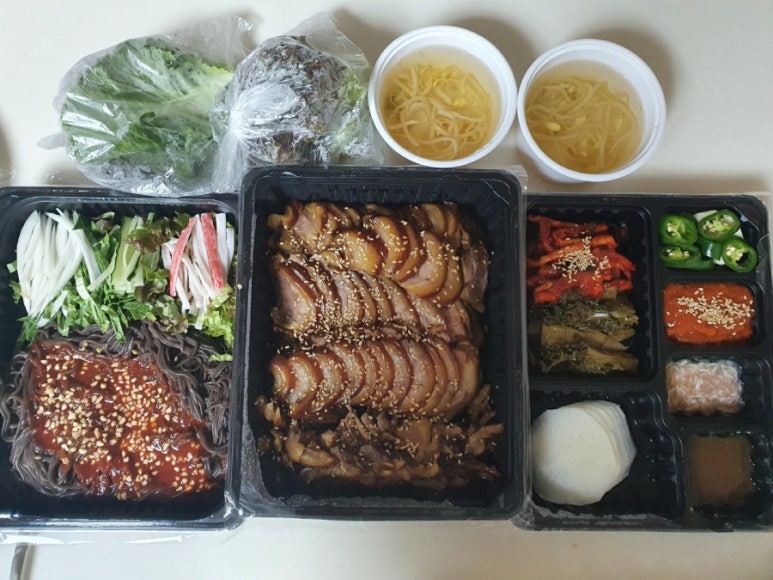 다복족발 이미지