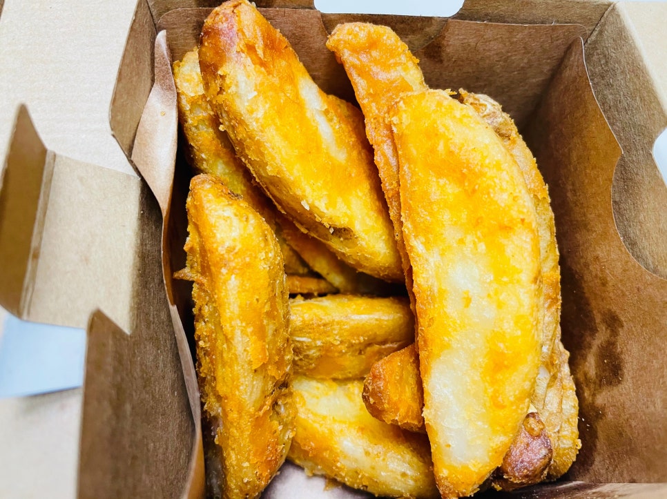 교촌치킨산내 이미지