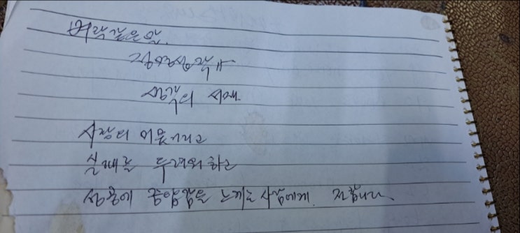 책읽는다락방 이미지