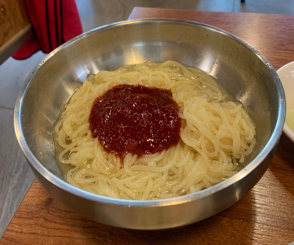 꽃피는닭마을 이미지