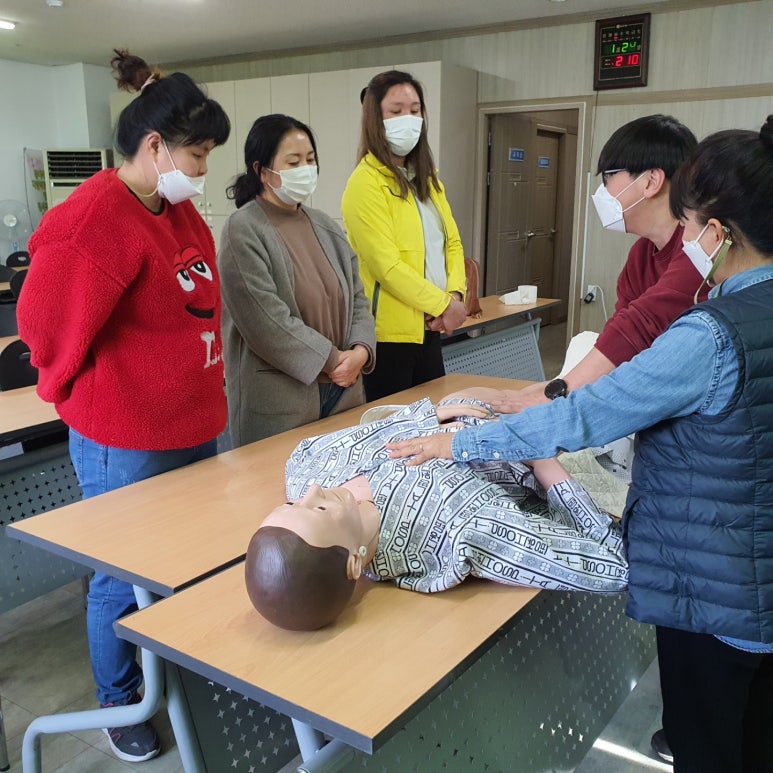 (주) 큐라코 이미지