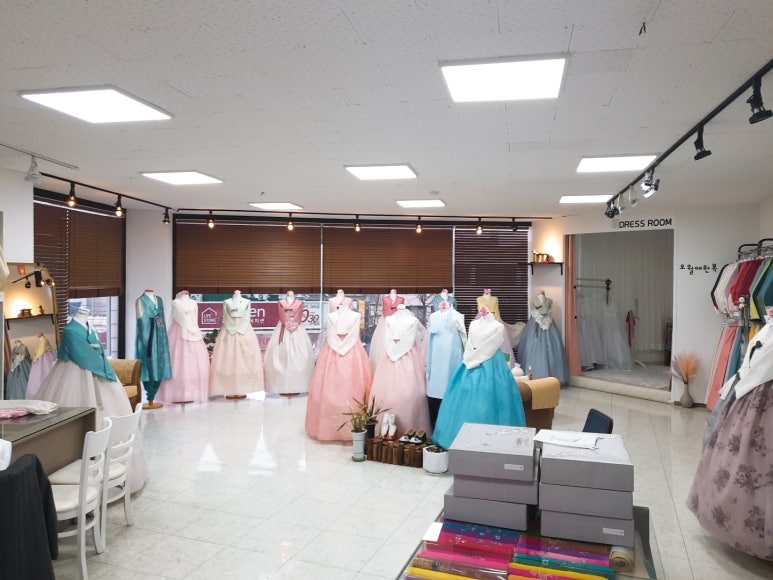 오월애한복서문 이미지