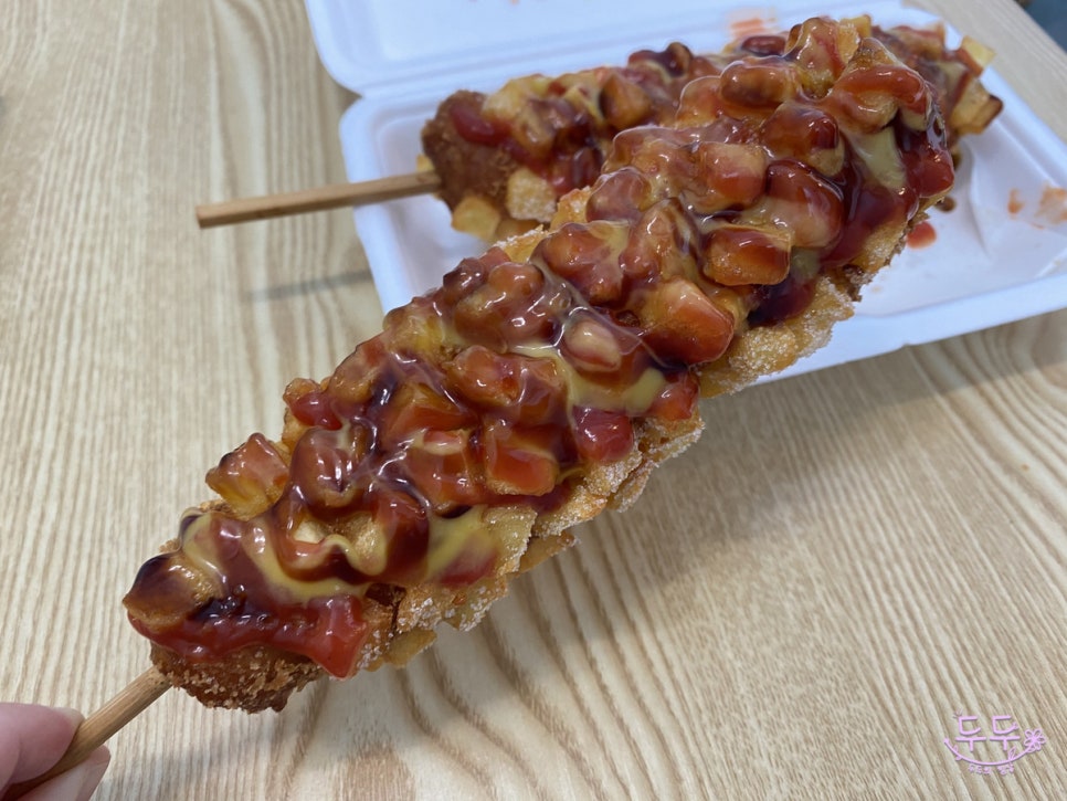 통통찹쌀꽈배기&핫도그 이미지