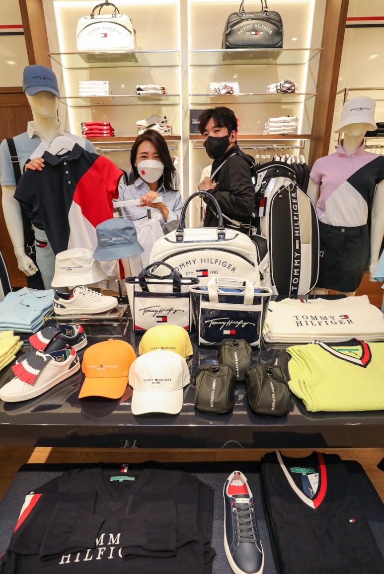 한섬TOMMY 이미지
