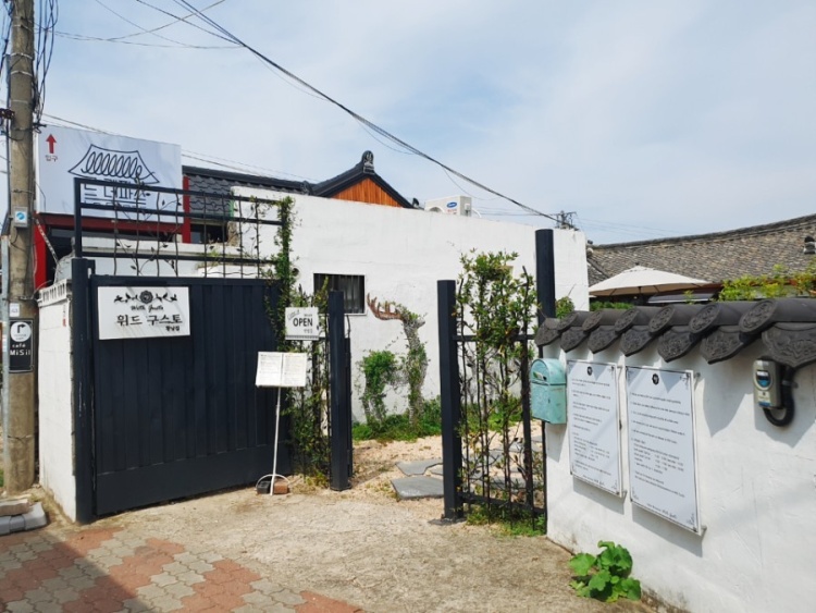 세자매케이크 이미지