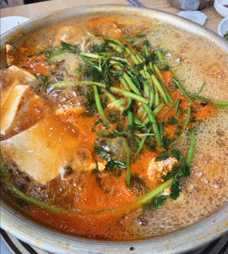 바다양푼이동태탕 이미지