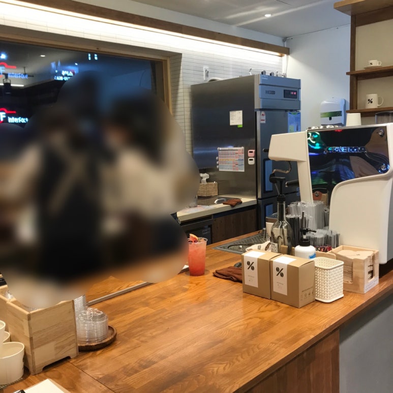 텐퍼센트커피대연 이미지