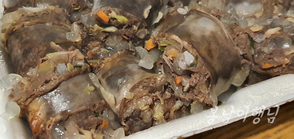 장모묵은지흑돼지찌개 이미지