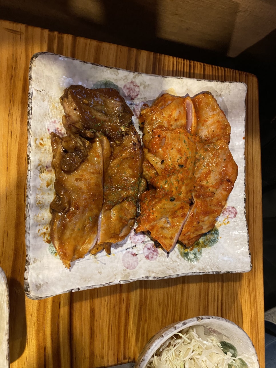 토담참숯닭갈비 이미지