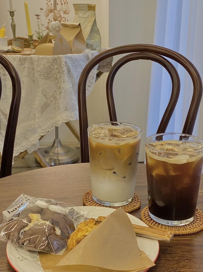 have a seat(해브어싯) 이미지