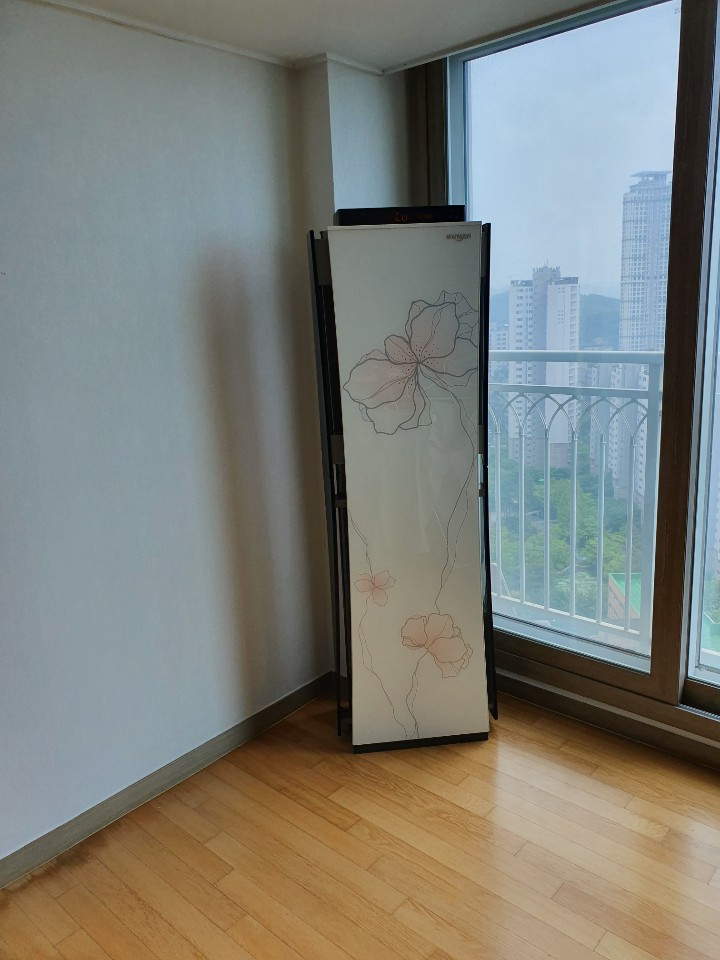 에어컨하는남자 이미지