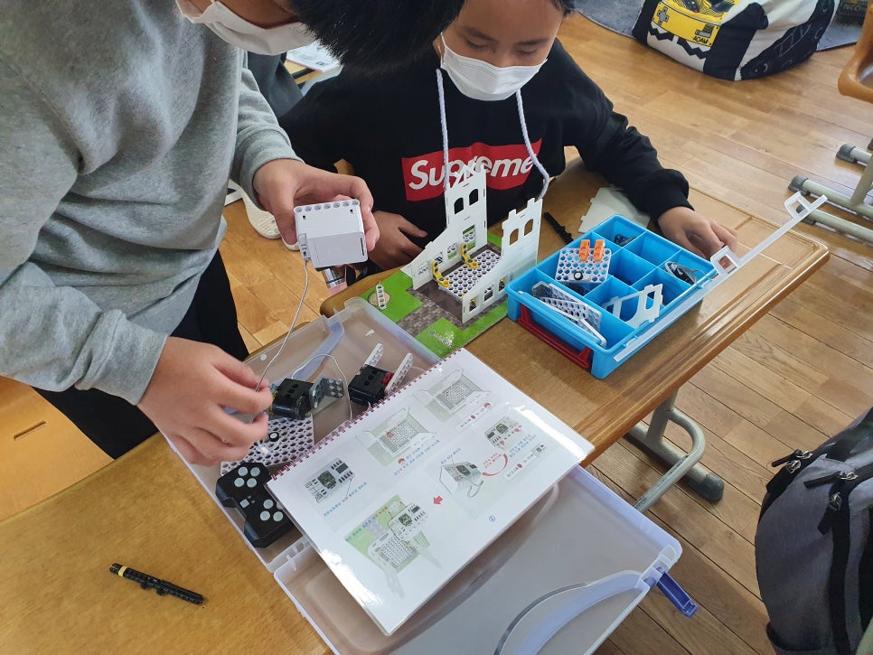 평동초등학교 이미지