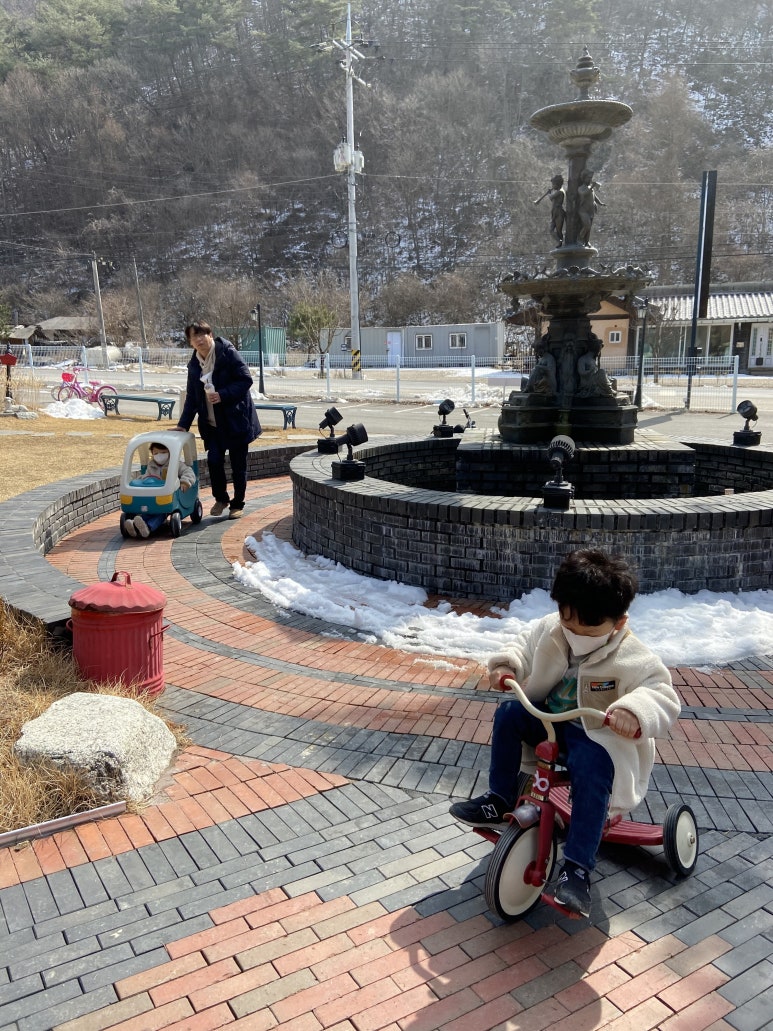 피콕빌리지 이미지