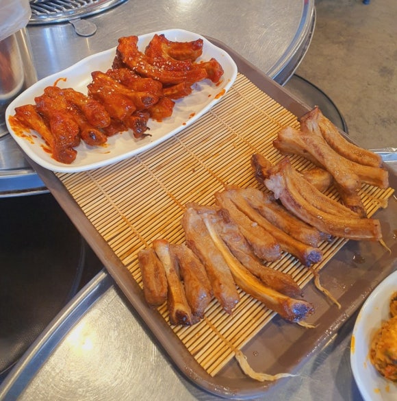 원시인쪽갈비 이미지