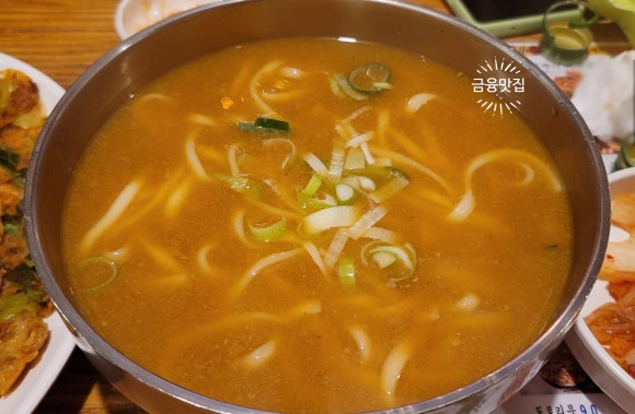 국수먹는꼴뚜기 이미지
