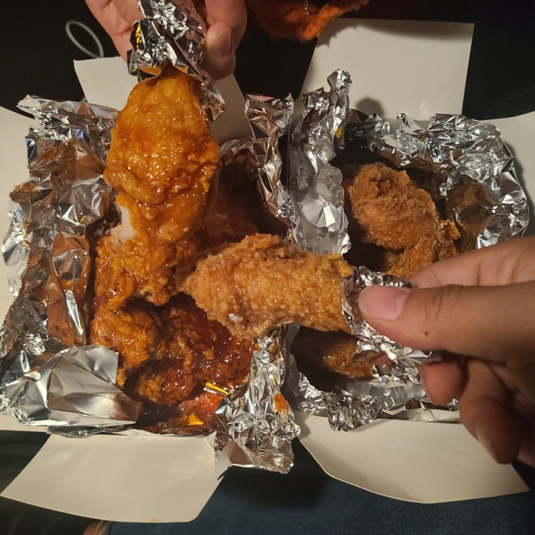 꾸야치킨 이미지