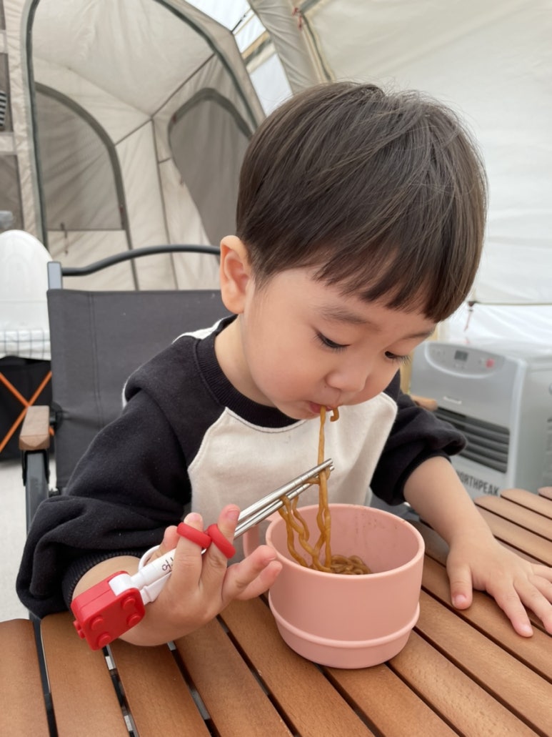 메타쉐콰이어 오토 캠핑장 이미지