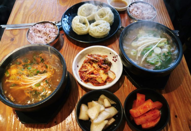 곰바로곰탕 이미지