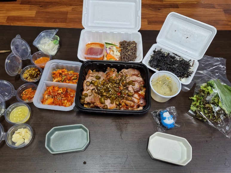 동방족발 이미지