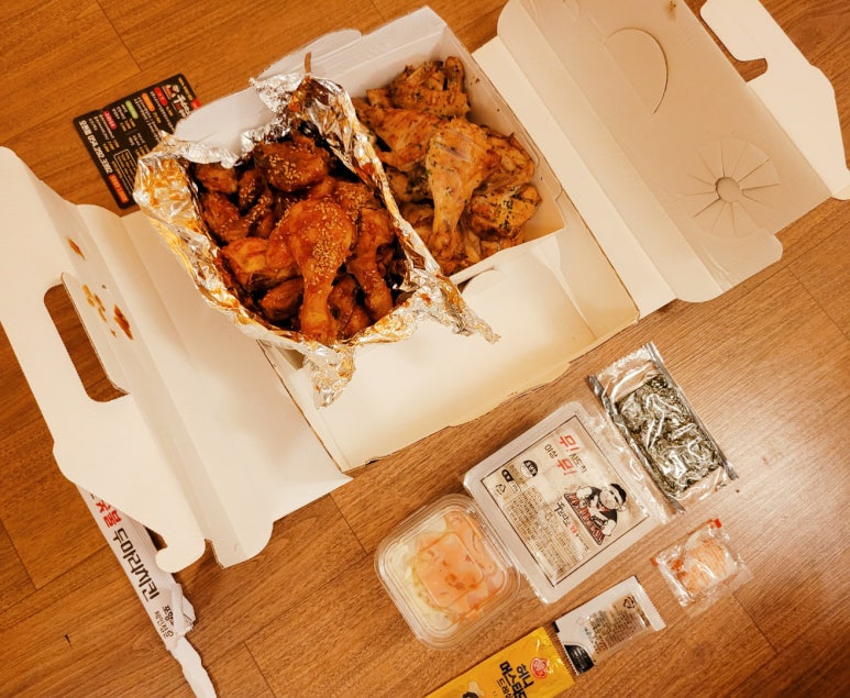 꾸브라꼬숯불두마리치킨 이미지