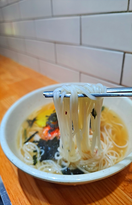 멸치국수 이미지