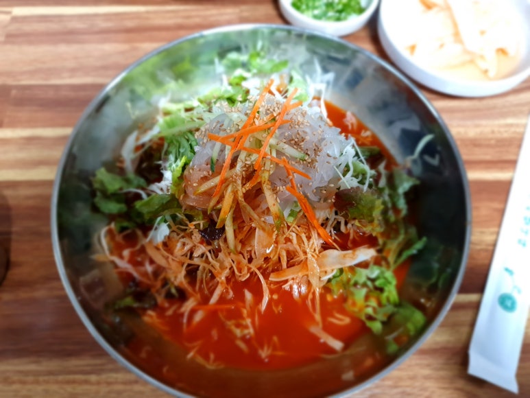 최냉면 이미지