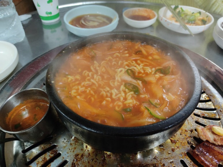 주례껍데기집 이미지