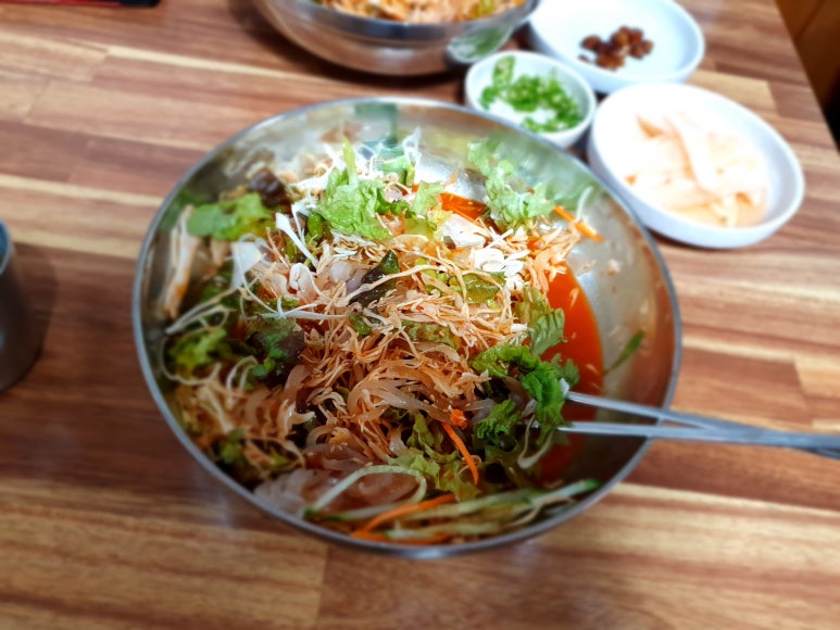 최냉면 이미지