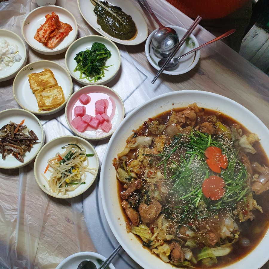 체리부로안동닭고기 이미지
