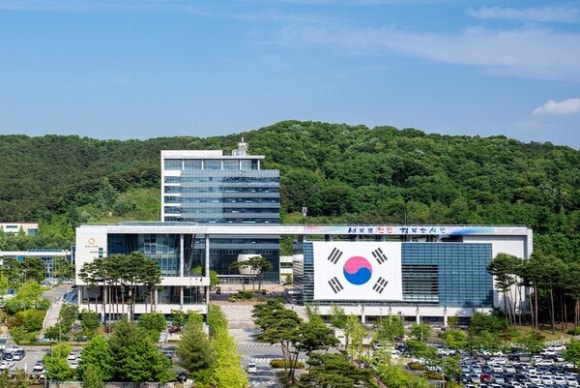 주식회사 이엔에프테크놀로지 이미지